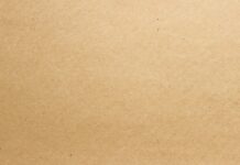 Czy kartą kredytową to to samo co kartą płatniczą?